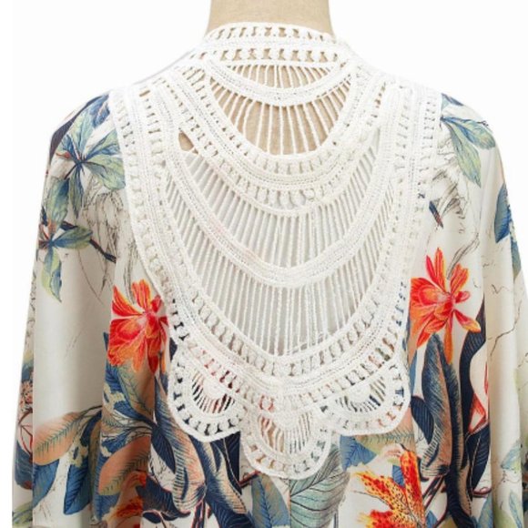 Kimono Style Jacket with In-set Lace - Picture 4 of 8